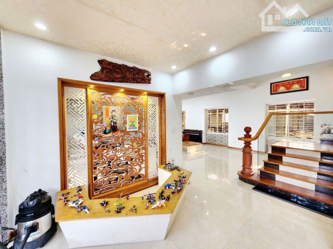 NP352 Bán biệt thự 1260m2  mặt tiền bờ kè View sông đồng nai - biên hoà - 1