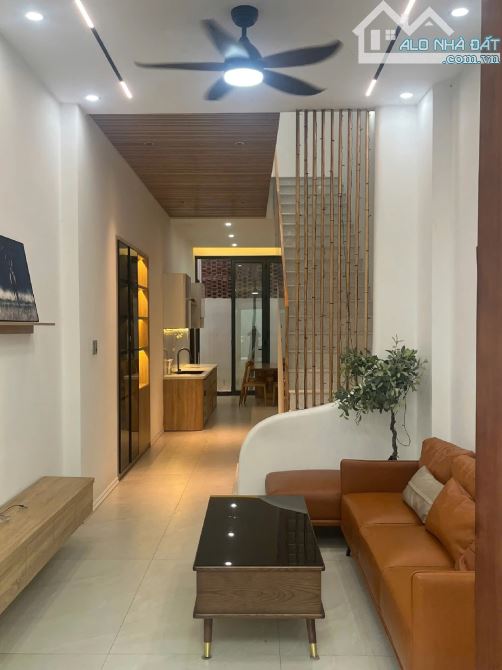 🏡 SIÊU PHẨM 3 TẦNG – NỞ HẬU – SAU MẶT TIỀN TÔ HIỆU – Hòa Minh, Liên Chiểu, Đà Nẵng  📏 Di - 1