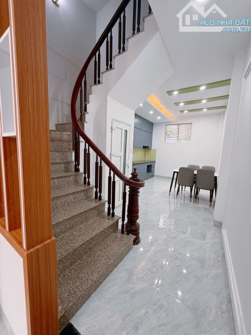 BÁN NHÀ NGUYỄN ĐẠO AN - TỪ LIÊM- VÀI BƯỚC Ô TÔ TRÁNH- THOÁNG MÁT- FULL NỘI THẤT - 1