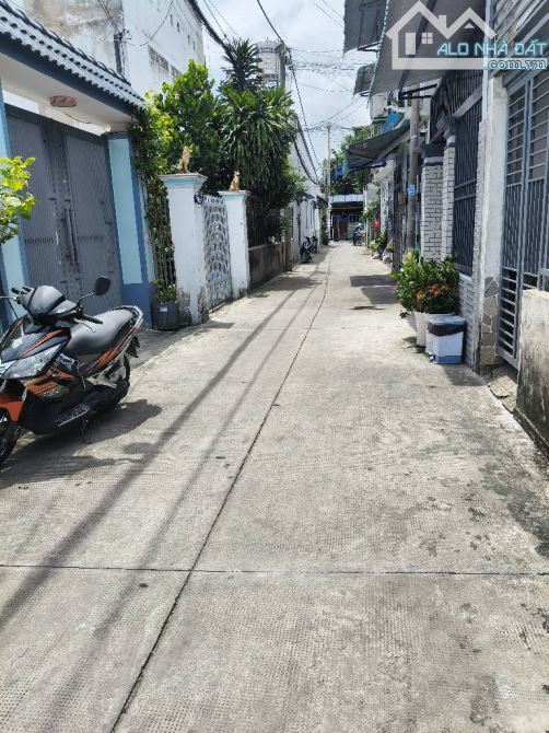 LÔ ĐẤT VỊ TRÍ ĐẸP – HXH 7 CHỖ – GẦN MẶT TIỀN HT13 – SỔ VUÔNG A4 - 1