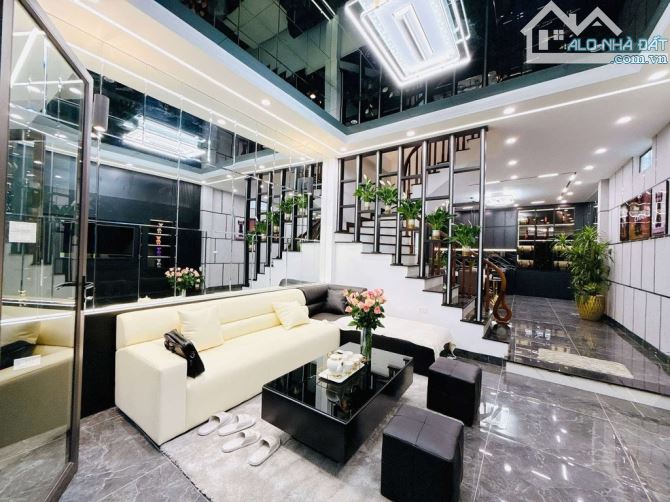 7.x TỶ CÓ NHÀ MỚI 36m2 4 TẦNG PHỐ ĐỘI CẤN, 7M Ô TÔ TRÁNH, TT BA ĐÌNH - 1