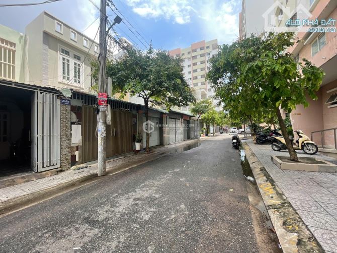 BÁN NHANH NHÀ 1 TRỆT 1 LẦU – ĐƯỜNG NGUYỄN HỮU CẢNH VŨNG TÀU VỊ TRÍ ĐẸP GIÁ TỐT CHỈ 5.4 TỶ - 1
