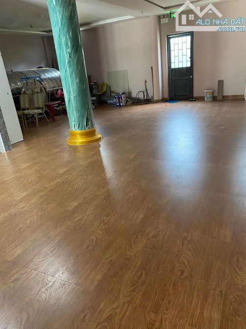 Bán căn hộ 6 tầng đường Trần Minh Tông,210m2,thu nhập 150tr/tháng,1,8 tỷ/năm