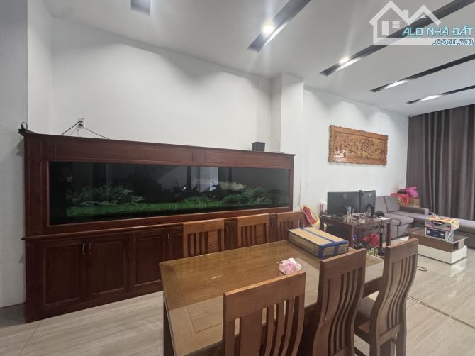 Bán biệt thự Bình Thạnh - 126m2 - 4 tầng - ngang hiếm 7m - kinh doanh - 1
