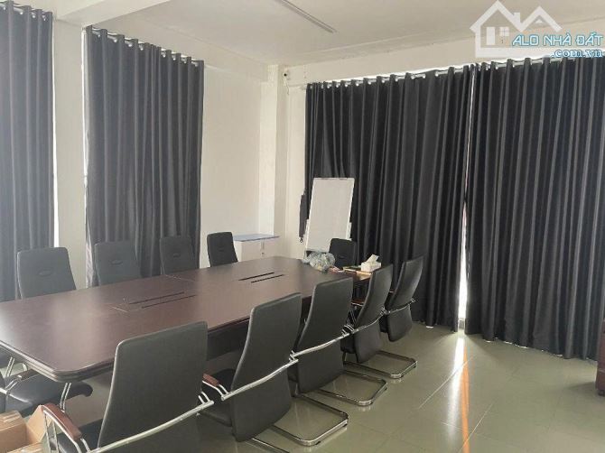 Cho Thuê Kho Xưởng Cao Cấp 1300m² Mặt Tiền Tân Thới Nhì, Hóc Môn,Văn Phòng 3 Tầng - 1