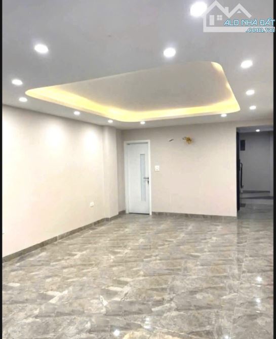 SIÊU PHẦM ĐỊNH CÔNG 50M2 x 7 TẦNG VỈA HÈ – KINH DOANH ĐỈNH CAO – THANG MÁY NHẬP - 1