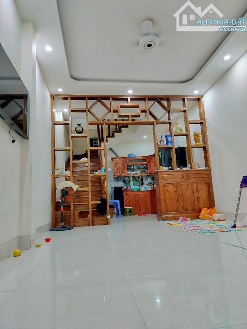 Bán nhà Mỹ Đình 5T x 34m – dân xây chắc chắn – full nội thất – 6,2 tỷ - 1