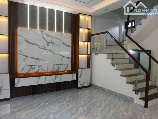 Bán nhà trong ngõ đường Trần Huy Liệu - 1