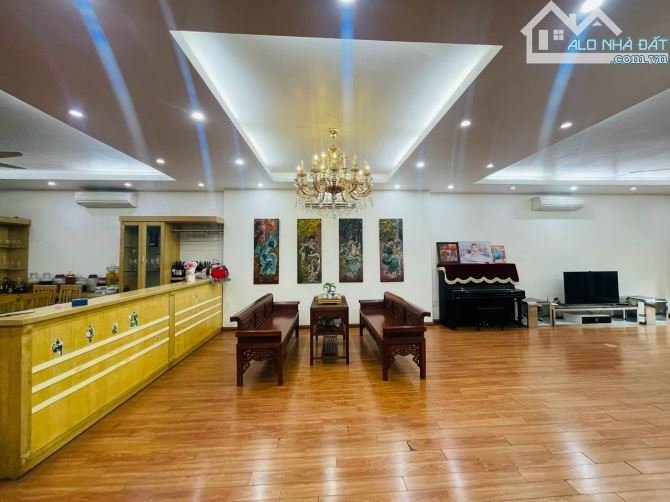 BÁN NHÀ HOA BẰNG YÊN HÒA CẦU GIẤY 230m 59TỶ MT9.5m 6 TẦNG THANG MÁY VỈA HÈ Ô TÔ TRÁNH KINH - 1