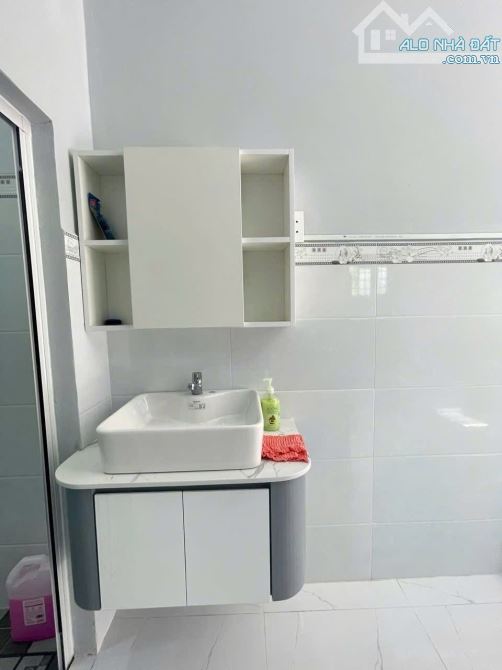 Nhà cấp 4 đồng sở hữu diện tích khủng giá quá hời cho nhà đầu tư. - 1