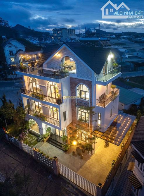 📍 BÁN GẤP VILLA NGAY TRUNG TÂM - NGUỒN THU TỐT - THÔNG THOÁNG CÓ VIEW - GIÁ TỐT - 1