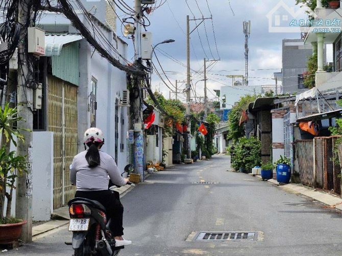 BÁN NHÀ LÔ GÓC 2 MẶT TIỀN – XE TẢI TRÁNH THÔNG TỨ HƯỚNG – P.TĂNG NHƠN PHÚ B, TP.THỦ ĐỨC - 1