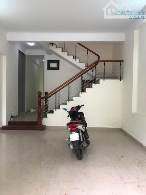 1 CĂN DUY NHẤT! Nhà 2 tầng Phước Bình, 68m2, 3 phòng, Hẻm nhựa 5m-5.5 TỶ. Cạnh Global City - 1