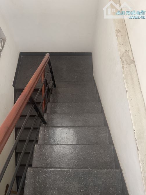 Bán nhà quận 10 - Cách Mạng Tháng 8- 8,5x15 - 4 tầng — 10 phòng ngủ - 150M2 -19,5 tỷ - 1