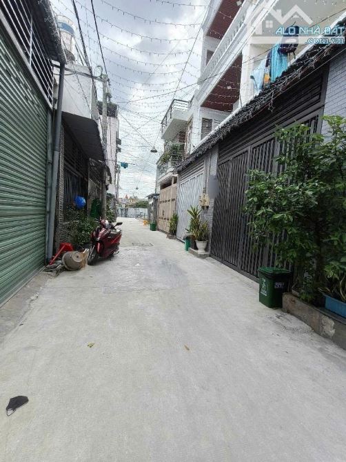 Bán nhà 2 tầng QL1A,phường AN PHÚ ĐÔNG,Q12,dt66m²(5,3x13).Hẻm 5m,giá 5,45tỷ - 1