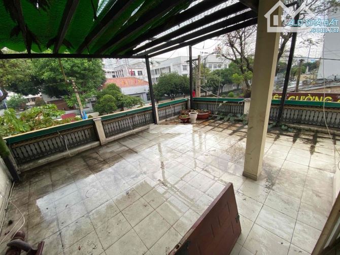Góc Bình Thới Lạc Long Quân Q10 8x14m 4L kd tự do - 1