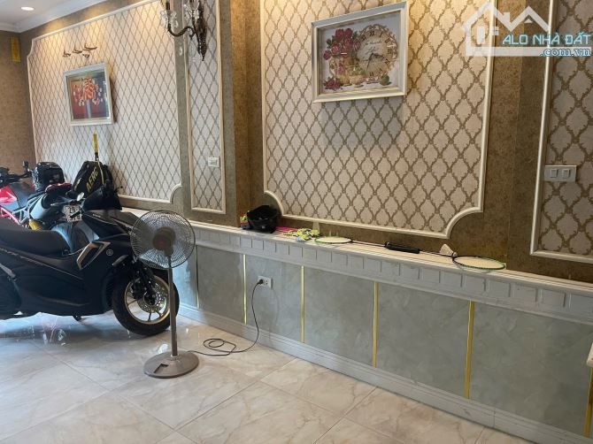 VĂN PHÚ - HÀ ĐÔNG - 50M - 17,5 TỶ - PHÂN LÔ - Ô TÔ TRÁNH - DỪNG ĐỖ NGÀY ĐÊM - VỈA HÈ 2 BÊN - 1