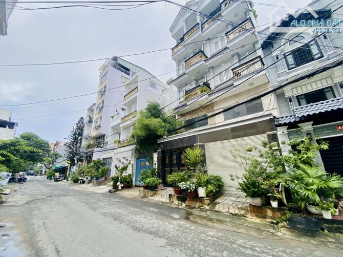Bán nhà mặt tiền kinh doanh khu Tân Quy, Quận 7, 75m2, ngang 4m, tiện ở và cho thuê - 1