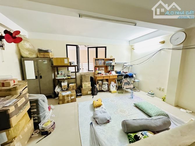 Bán nhà 5 tầng 98m2 Cách Mạng Tháng 8 phường 13 Quận 10 - 1