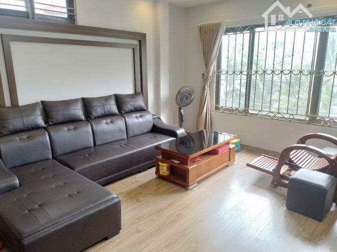 BÁN NHÀ ĐẸP GIÁP BÁT – LÔ GÓC - VIEW HỒ - FULL NỘI THẤT – Ở HOẶC CHO THUÊ -GIÁ HƠN 12 TỶ - 1