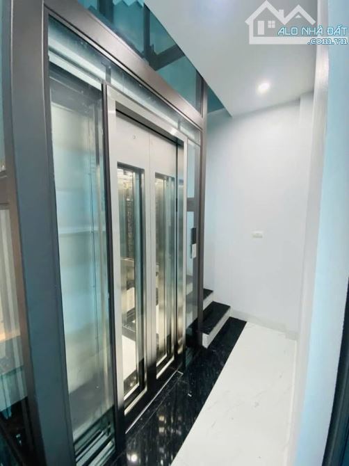 Anh Vượng  cần bán  nhà 5t,55m tại Phan Đình Giót,HĐ,thag máy,ô tô đỗ cửa chỉ 8t - 1