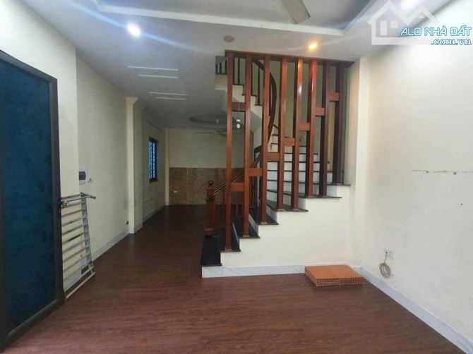 NHÀ  LÔ GÓC 2 THOÁNG -TỔ 1  YÊN NGHĨA HÀ ĐÔNG - DT 36M 4 TẦNG 5 PHÒNG GIÁ ĐẦU TƯ - 1