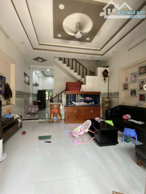 🏡 Nhà 3 tầng sát VƯỜN LÀI, AN PHÚ ĐÔNG Q12-ngang hiếm 5.3m - HXH.💰💰5️⃣.5️⃣ Tỷ. - 1