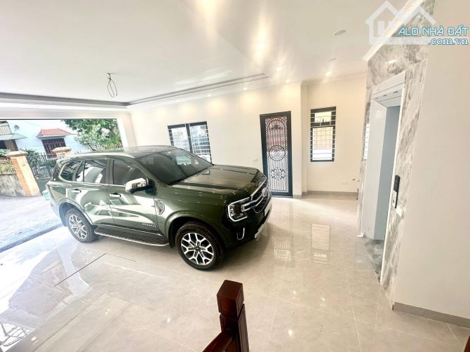 Bán nhà đẹp Ngoại Giao Đoàn 55m, mt 8m,12 tỷ, ô tô tránh, lô góc thoáng, KD - 1
