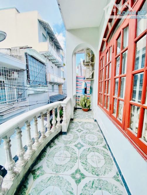 Bán nhà đẹp 2 tầng Phan Huy Ích, 3 phòng ngủ – full nội thất, 58m2, giá chỉ hơn 5 tỷ - 1