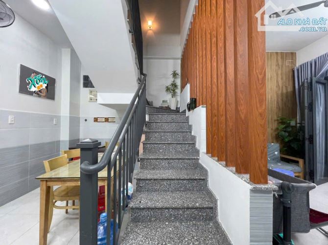 Bán nhà 2 tầng Hẻm Xe Hơi ngay Dương Đình Hội - Phước Long B, Quận 9 - Giá cực tốt..! - 1