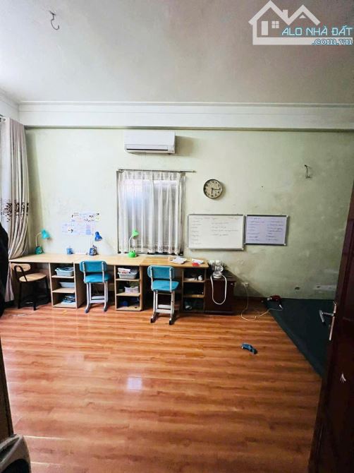 🔥 20M RA ĐƯỜNG Ô TÔ CHẠY - DÂN XÂY HOÀNG QUỐC VIỆT - TẦM TIỀN HIẾM🔥 - 1
