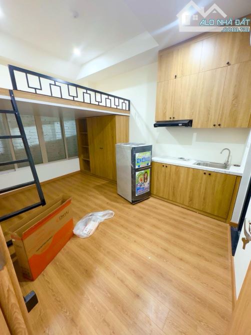 CẦN BÁN CCMN XÂY MỚI 19PHÒNG DOANH THU 1TỶ/NĂM TRUNG TÂM THANH XUÂN GIA 20,5 TỶ - 1