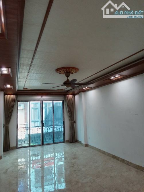 FO MẶT PHỐ ĐẸP 60m2, 4 tầng VỈA HÈ RỘNG KINH DOANH - 1