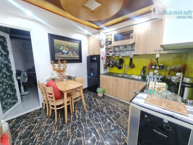 BÁN NHÀ 3 TẦNG 120M2 8 PHÒNG CHO THUÊ ĐƯỜNG 5M5 DƯƠNG ĐÌNH NGHỆ GẦN BIỂN CHỈ 19,2 TỶ - 1