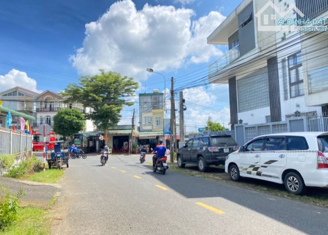 Bán đất góc 2 mặt tiền Nguyễn Hữu Chỉnh phường 2 Bảo Lộc.💯Đẹp nhất khu vực