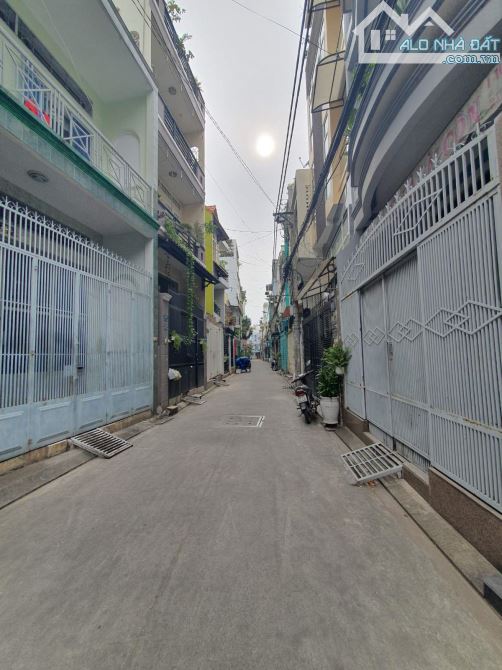Chỉ 105tr/m2 - Bán nhà HXH 4m Nguyễn Hồng Đào, cách mặt tiền 30m (4.1x23m) [nở hậu] 9.9 tỷ - 1