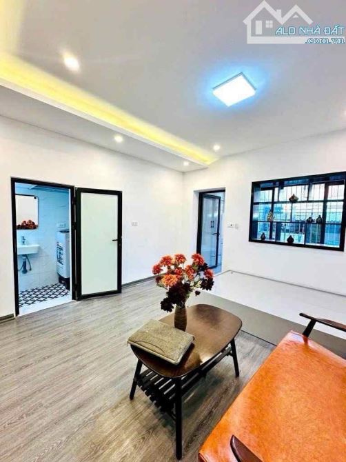 BÁN TẬP THỂ PHƯƠNG MAI! 50M2, TẦNG 3, 2 NGỦ, LÔ GÓC, THOÁNG MÁT, Ở NGAY, GIÁ CHÀO 2.X TỶ - 1