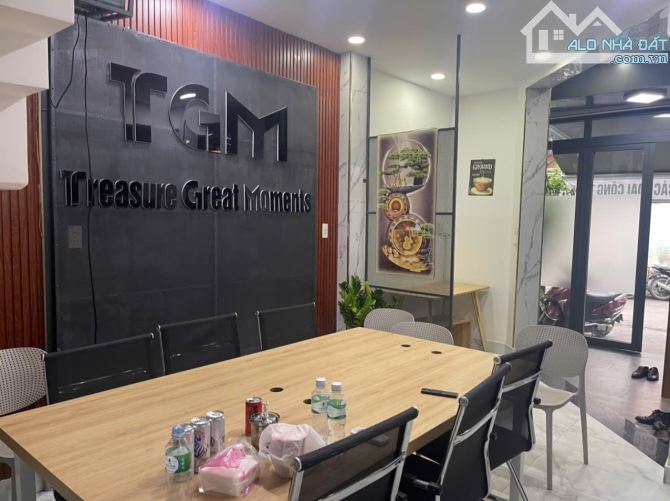 Siêu hiếm 2 mặt tiền Nguyễn Trãi, sát Q.1 – 1 trệt 3 lầu, hẻm ô tô, giá chỉ 9.3 tỷ - 1