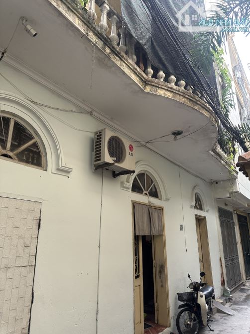 MẶT TIỀN RỘNG HIẾM CÓ 11M – ĐẤT ĐƯỢC NHÀ NƯỚC PHÂN - TT CẦU GIẤY –2 TẦNG -  60/65M2– 16 TỶ - 1