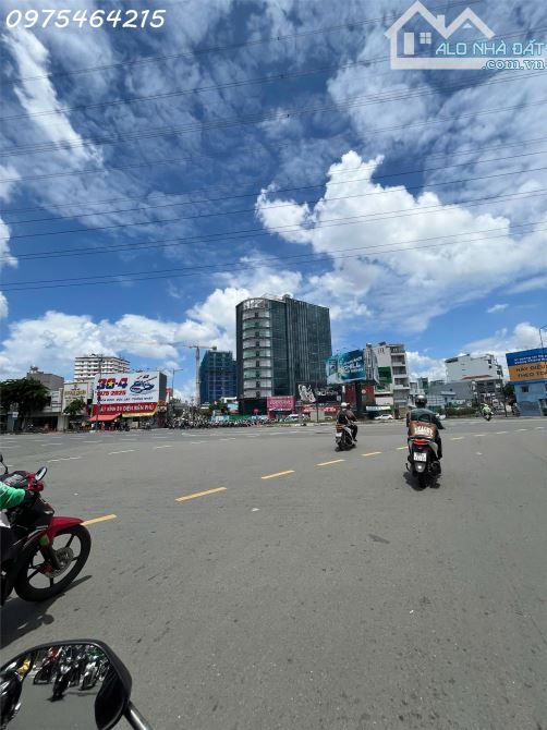 Góc 2MT Nguyên Hồng - Lê Quang Định, P.1 Gò Vấp – Tòa nhà 12 tầng – Gần Phạm Văn Đồng, - 1