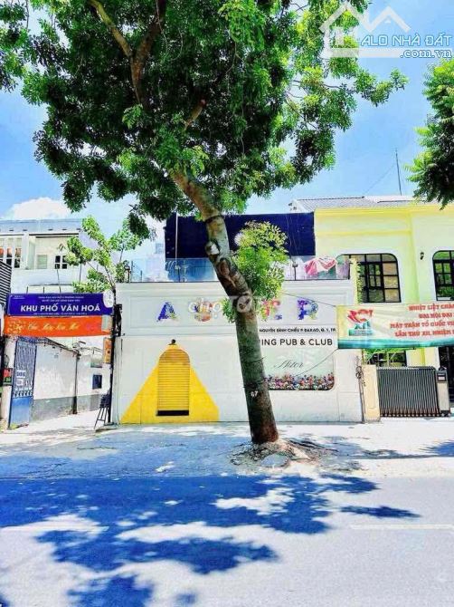 MT PASTUER P.VÕ THỊ SÁU Q.3 -10X37M. NH 20M. CN 370M2 - HĐT 317TR/TH - 147 TỶ - 1