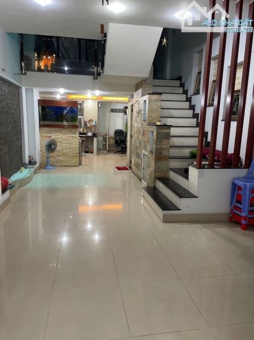 NHÀ ĐẸP HẺM XE HƠI 7M-  1 TRỆT 2 LẦU. SỔ VUÔNG NHƯ TỜ A4 - 1