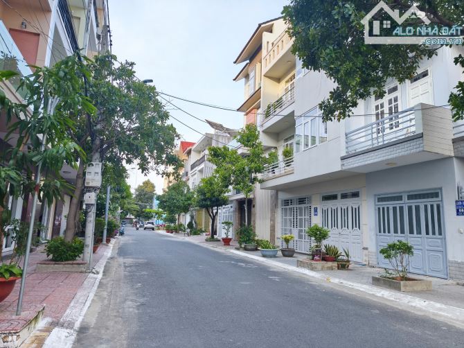 CHỈ 4,3 TỶ CHO LÔ ĐẤT P10 ĐƯỜNG NỘI BỘ CÓ VỈA HÈ 100m2 NGANG 5m FULL THỔ CƯ Tp Vũng Tàu. - 1