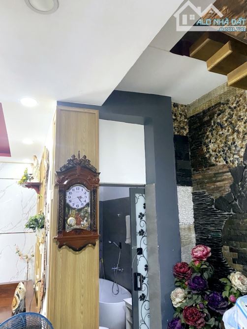 TÂN BÌNH, CĂN HỘ DỊCH VỤ CAO CẤP, NGAY CV HOÀNG VĂN THỤ, NGUYỄN TRỌNG TUYỂN, GẦN SÂN BAY, - 1