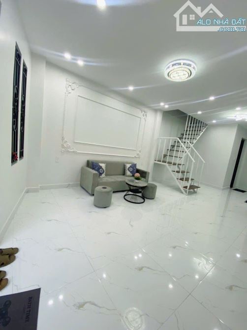 Bán nhà hai tầng 32m2 ngõ 288 Trần Nhân Tông-Kiến An giá 1,39 tỷ - 1