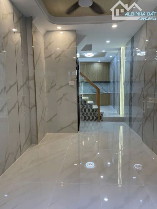 BÁN NHÀ TÂN BÌNH HXH NI SƯ HUỲNH LIÊN 3 TẦNG MỚI Ở NGAY 4.5 TỶ - 1