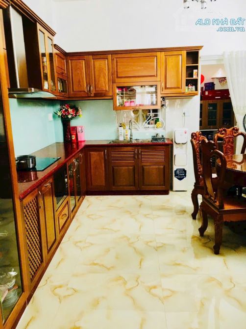 Bán nhà 4 tầng (4x18) hẻm nhựa 8m khu phân lô Tô Hiệu, gần Đầm Sen - 1