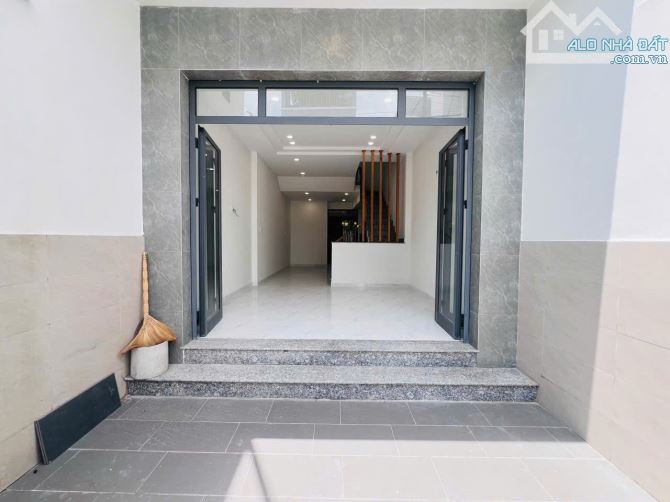 Bán nhanh nhà chính chủ HXH 8m đường TL19 gần Ngã Tư Ga, 54m2, 3 tầng, nhỉnh 5Tỷ - 1