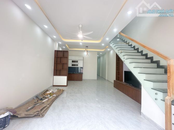 CHỦ GỞI BÁN NHÀ 1 TRỆT 1 LẦU (HOÀN CÔNG) KDC HOÀNG MINH CHÁNH P. HOÁ AN. GIÁ CHỈ 3,2 TỶ - 1