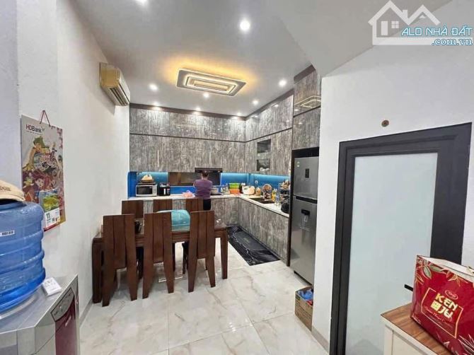 ?NHÀ GÓC 2 MẶT THOÁNG – LÊ VĂN LƯƠNG Q7 – NHỈNH 7 TỶ - 1
